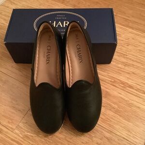 Charity classic black size 39.5, unworn